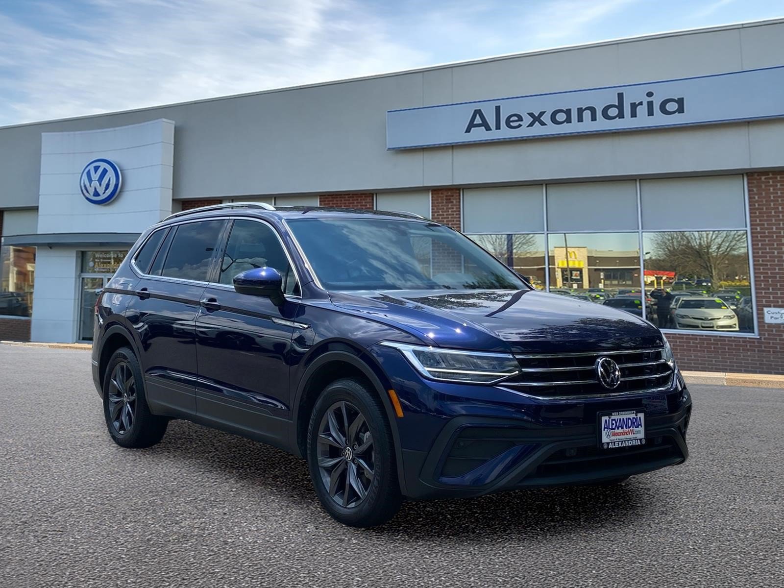 Certified 2023 Volkswagen Tiguan SE