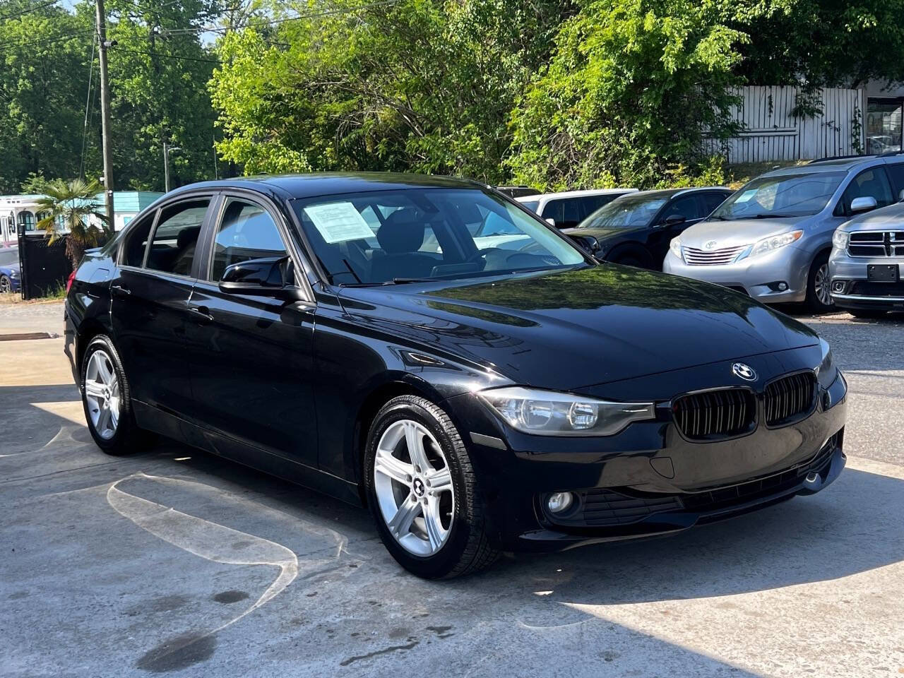 Used 2014 BMW 320i Sedan RWD image 8