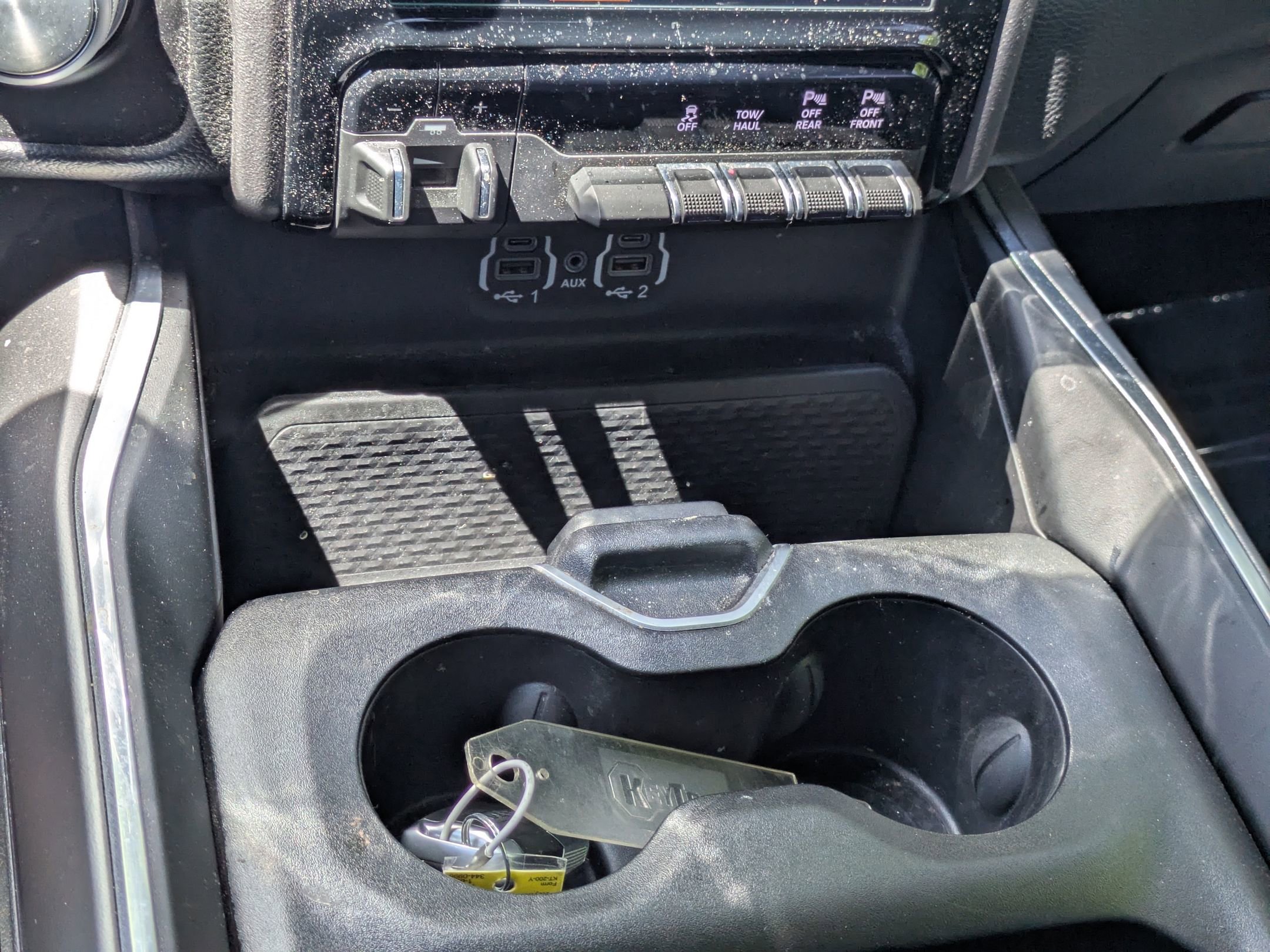 Used 2022 RAM 1500 Laramie w/ Sport Appearance Package AWD/4WD image 21