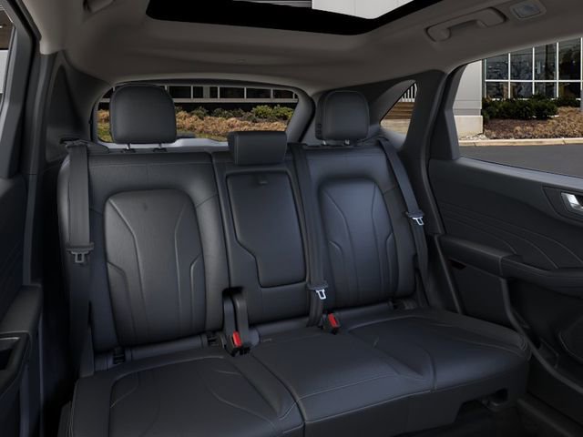New 2025 Ford Escape SE w/ PHEV Premium Package FWD image 11