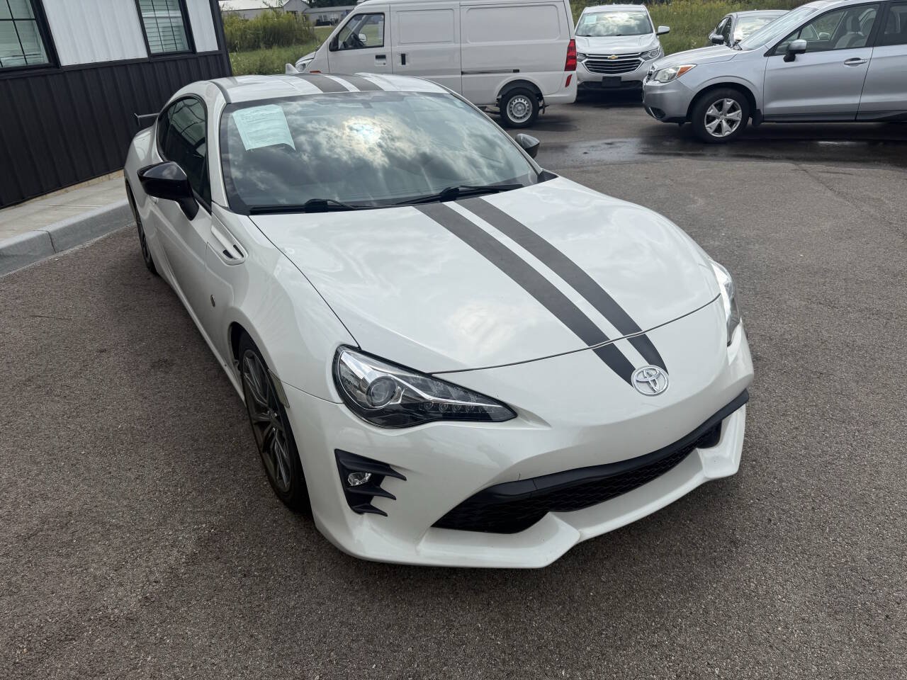 Used 2017 Toyota 86 860 Special Edition RWD image 4