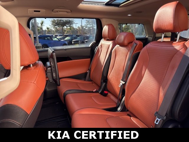 Certified 2023 Kia Carnival SX Prestige image 21