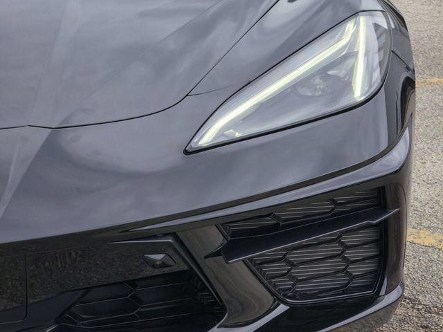 Used 2025 Chevrolet Corvette Stingray Premium Conv w/ 3LT RWD image 7