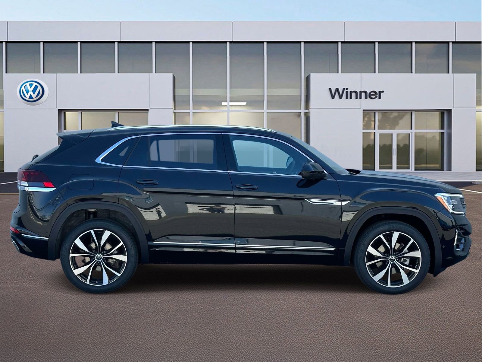 New 2026 Volkswagen Atlas Cross Sport SEL Premium R-Line image 6