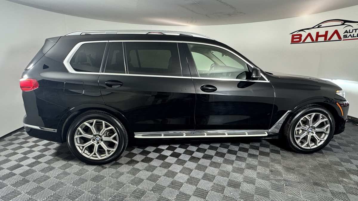 Used 2020 BMW X7 xDrive40i w/ Cold Weather Package AWD/4WD image 9
