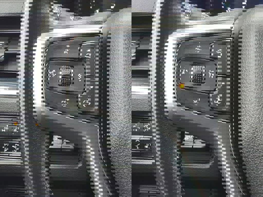 Used 2022 Chevrolet Tahoe Premier image 8