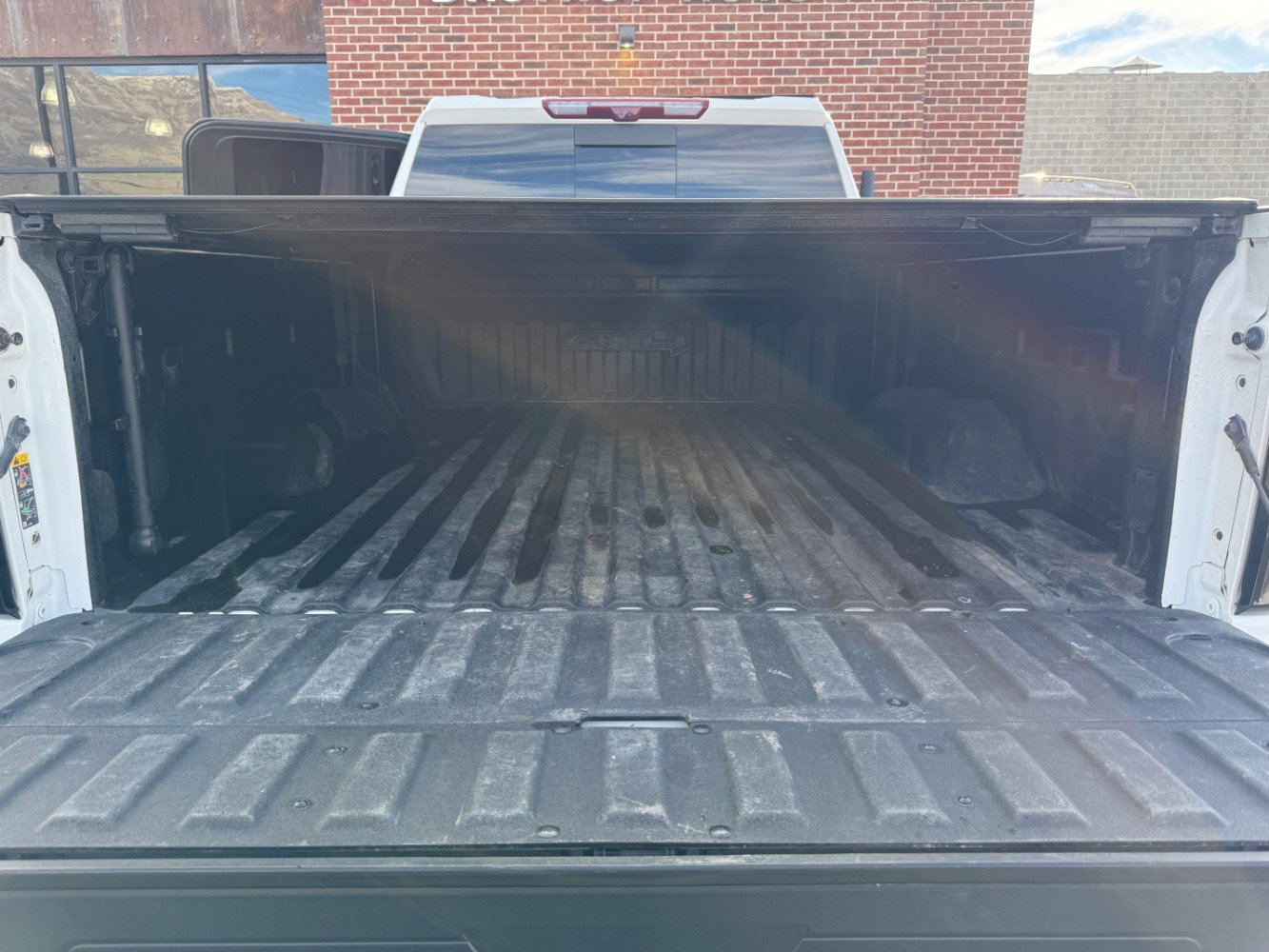 Used 2024 GMC Sierra 2500 AT4 w/ AT4 Premium Plus Package image 13