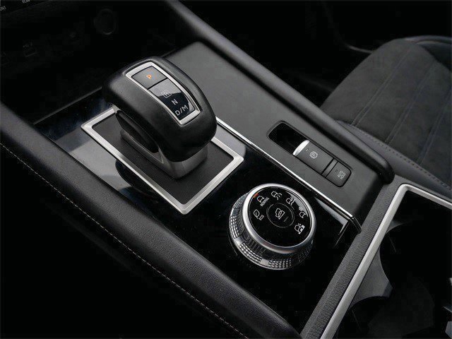 Used 2024 Mitsubishi Outlander SE image 22