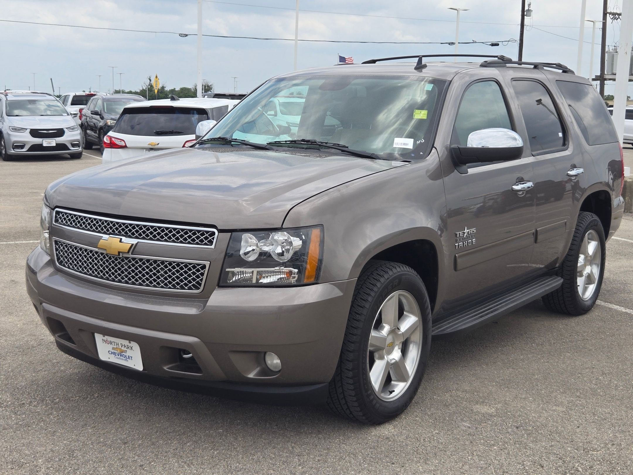Used 2013 Chevrolet Tahoe LS w/ Texas Edition RWD image 7