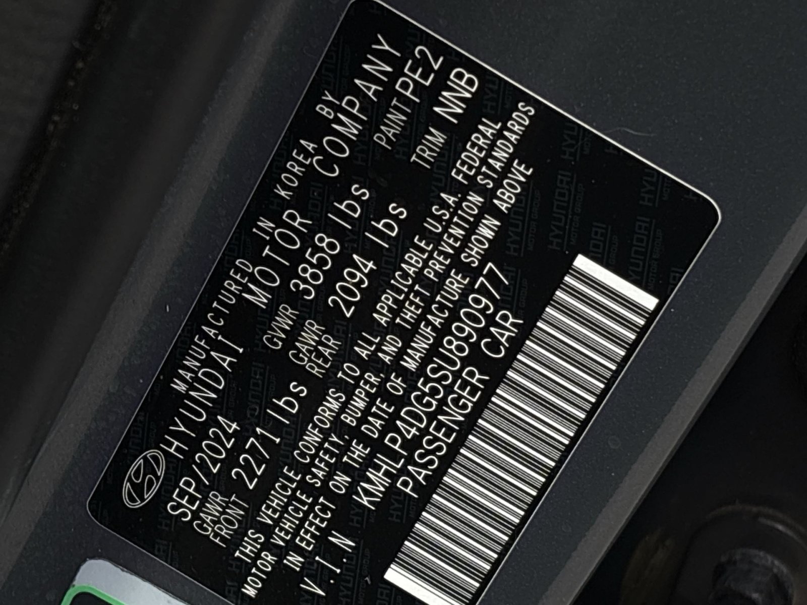 Certified 2025 Hyundai Elantra Limited FWD image 29