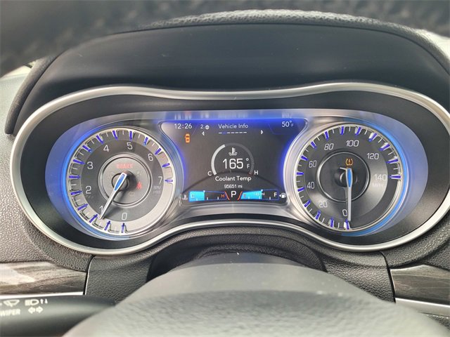 Used 2017 Chrysler 300 Limited image 22