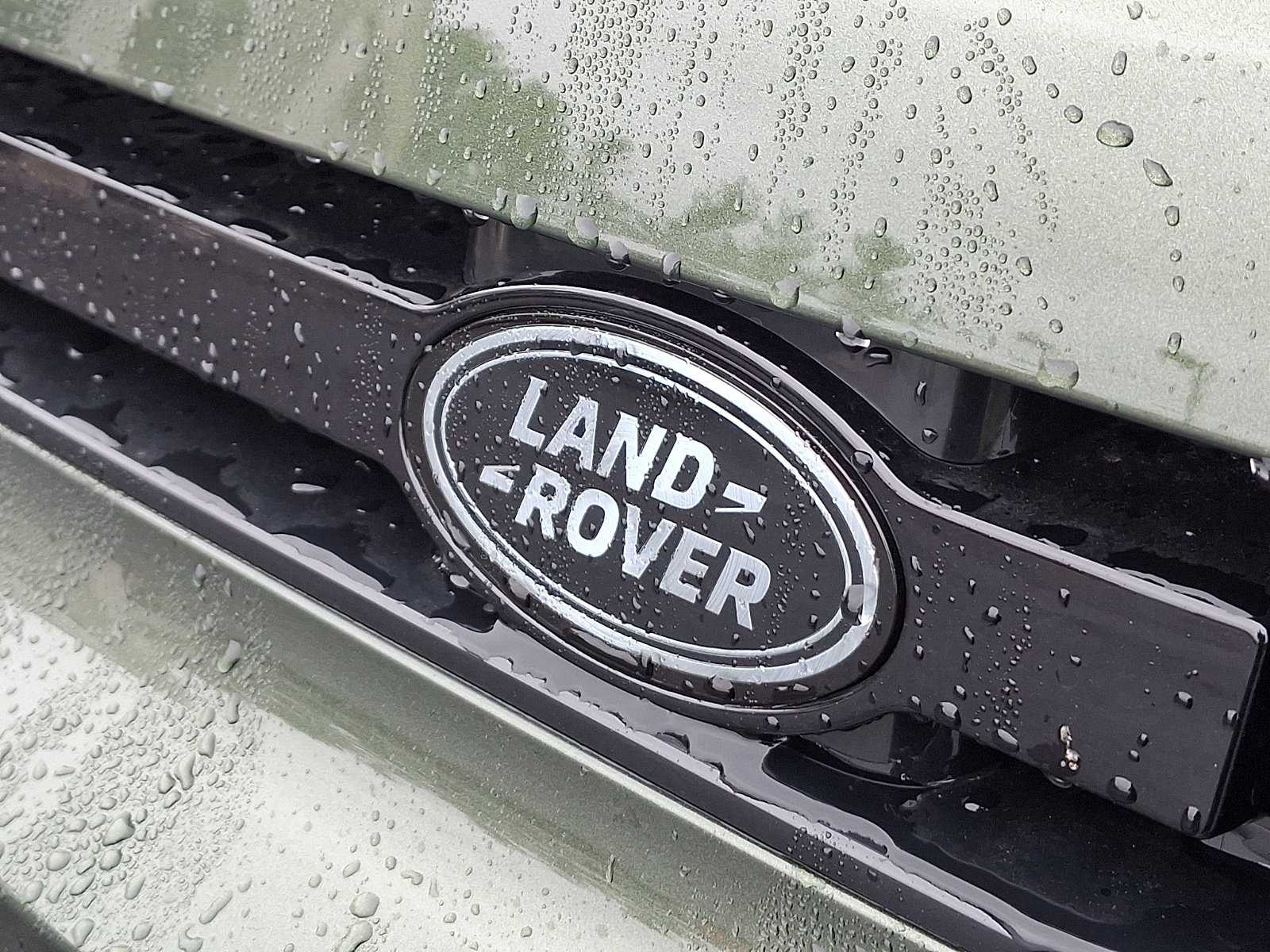New 2026 Land Rover Defender 110 S AWD/4WD image 19