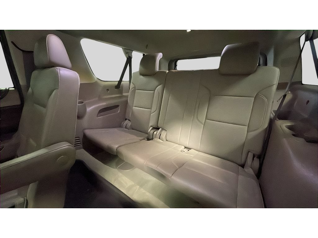 Used 2017 Chevrolet Suburban Premier w/ Max Trailering Package AWD/4WD image 17
