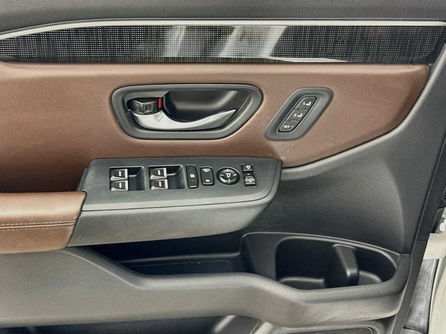 Used 2023 Honda Pilot Elite image 24
