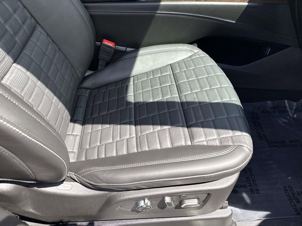 Used 2024 Cadillac Escalade Premium Luxury Platinum w/ LPO, Floor Liner Package image 27