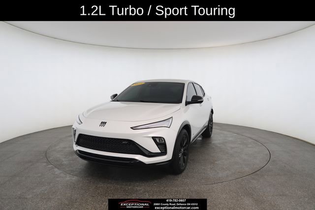 Used 2025 Buick Envista Sport Touring w/ Convenience I Package image 1