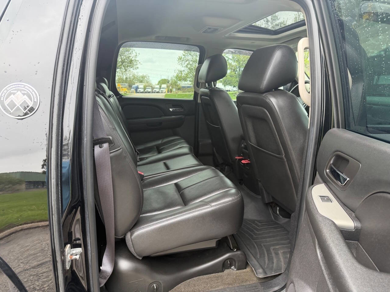 Used 2013 Chevrolet Avalanche LT w/ Suspension Package, Off-Road AWD/4WD image 9