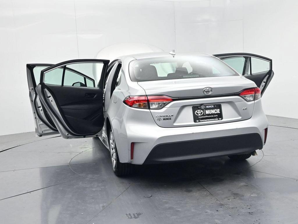 Used 2023 Toyota Corolla LE FWD image 58