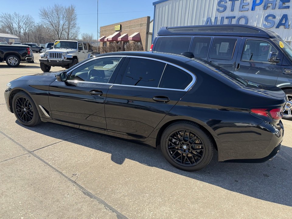 Used 2021 BMW 530i xDrive w/ Convenience Package image 7