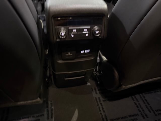 Used 2023 GMC Acadia Denali w/ Denali Ultimate Package AWD/4WD image 29