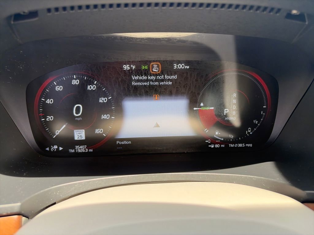 Used 2019 Volvo S90 T8 Inscription w/ Advanced Package AWD/4WD image 21