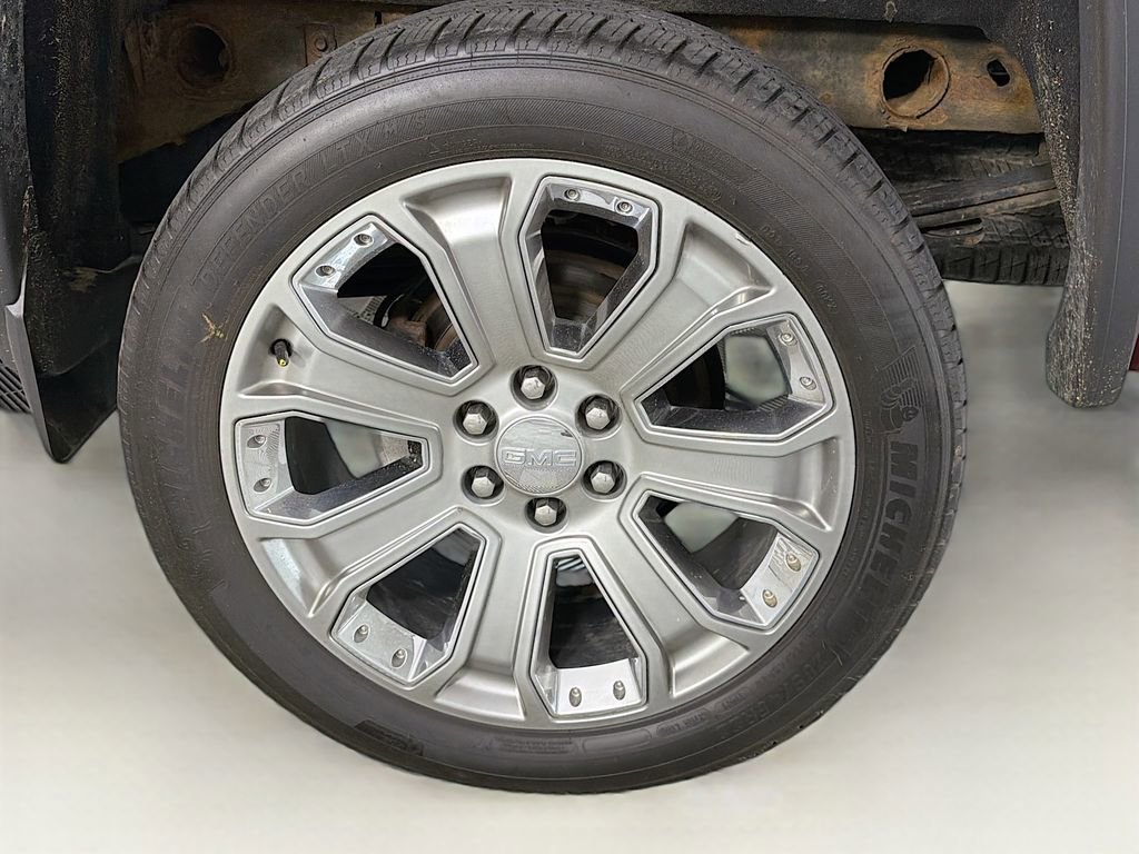 Used 2018 GMC Sierra 1500 Denali w/ Denali Ultimate Package AWD/4WD image 33