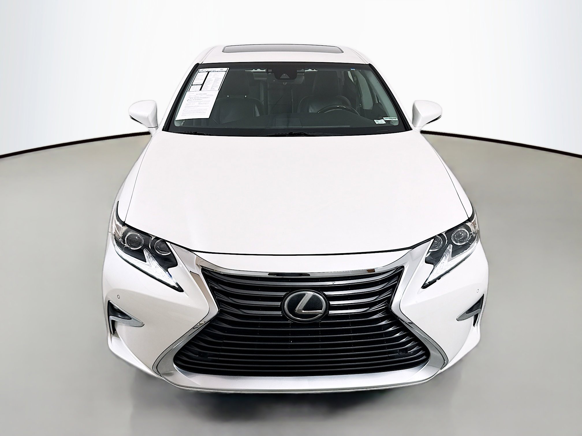 Used 2016 Lexus ES 350 w/ Luxury Package w/Wood Trim FWD image 2