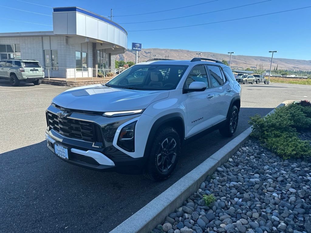 New 2026 Chevrolet Equinox ACTIV AWD/4WD image 8