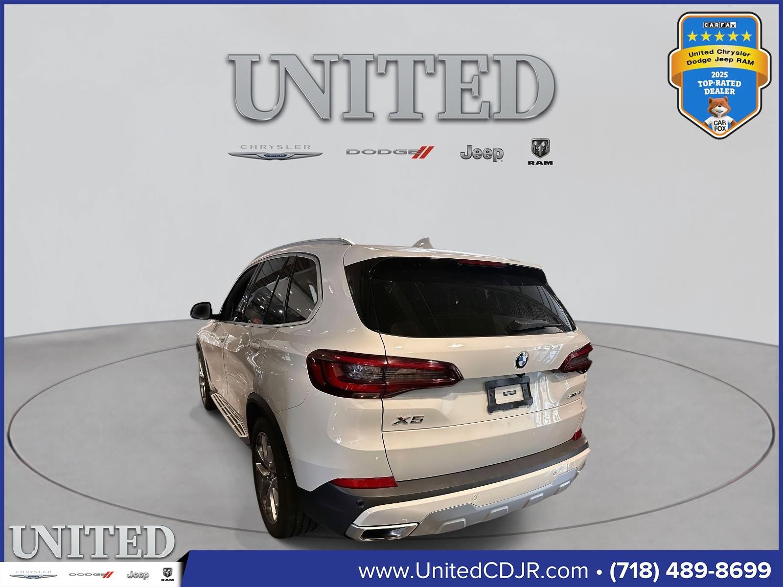 Used 2022 BMW X5 xDrive40i w/ Climate Comfort Package image 3