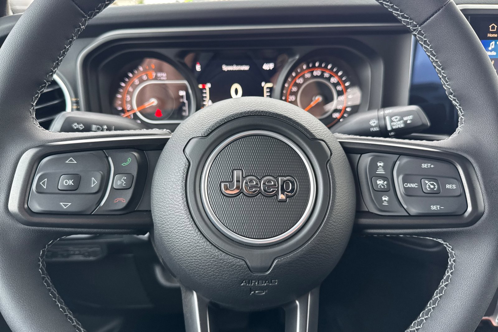 New 2025 Jeep Gladiator High Tide image 21