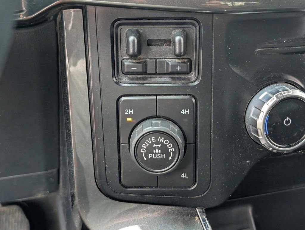 Used 2022 Ford F150 XLT w/ Equipment Group 302A High AWD/4WD image 26