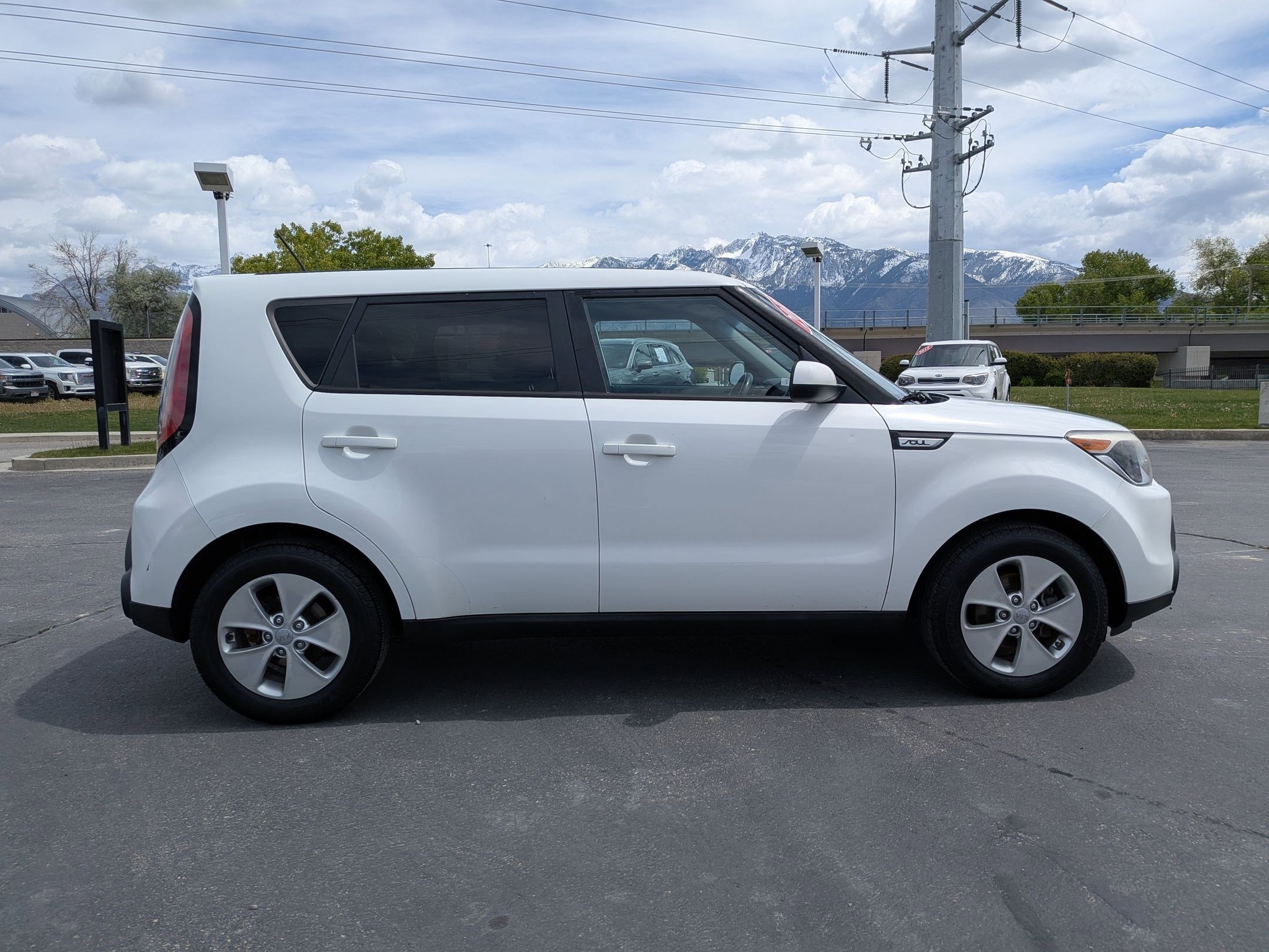 Used 2015 Kia Soul FWD image 6