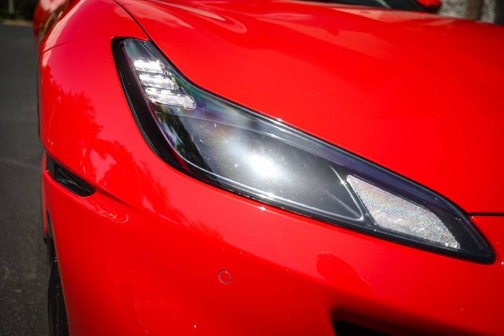 Used 2022 Ferrari Portofino M RWD image 14