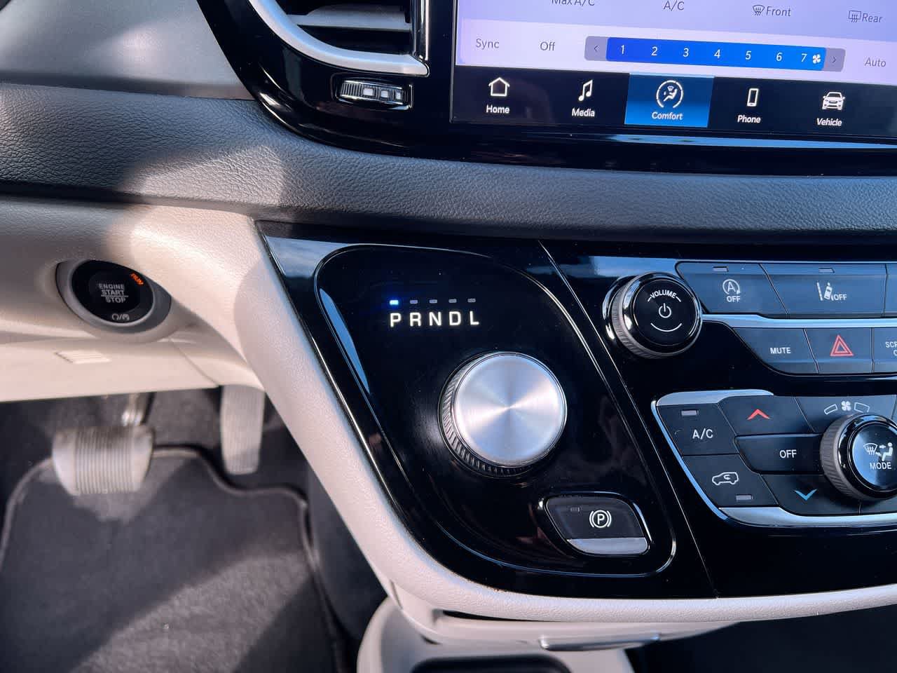 Used 2022 Chrysler Pacifica Touring-L FWD image 20