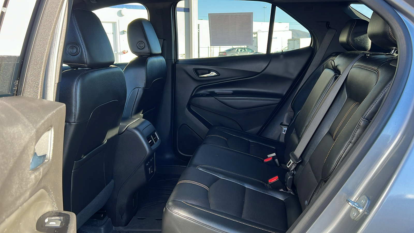 Certified 2024 Chevrolet Equinox Premier image 13