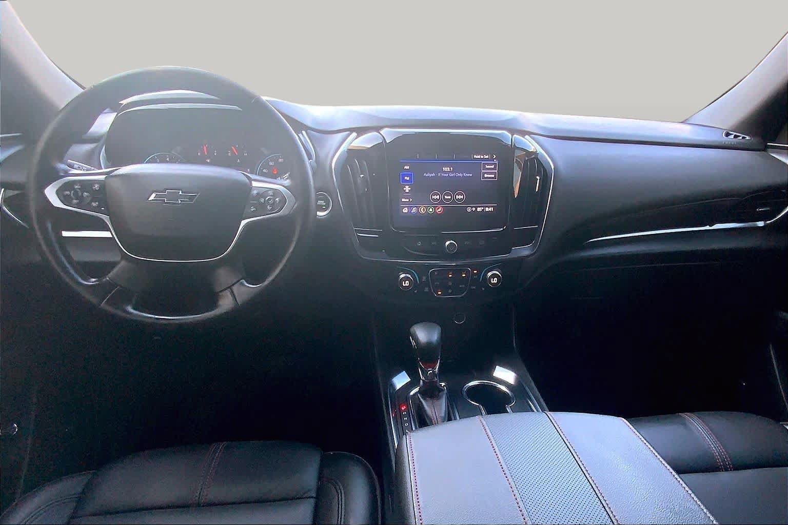 Used 2023 Chevrolet Traverse RS AWD/4WD image 16