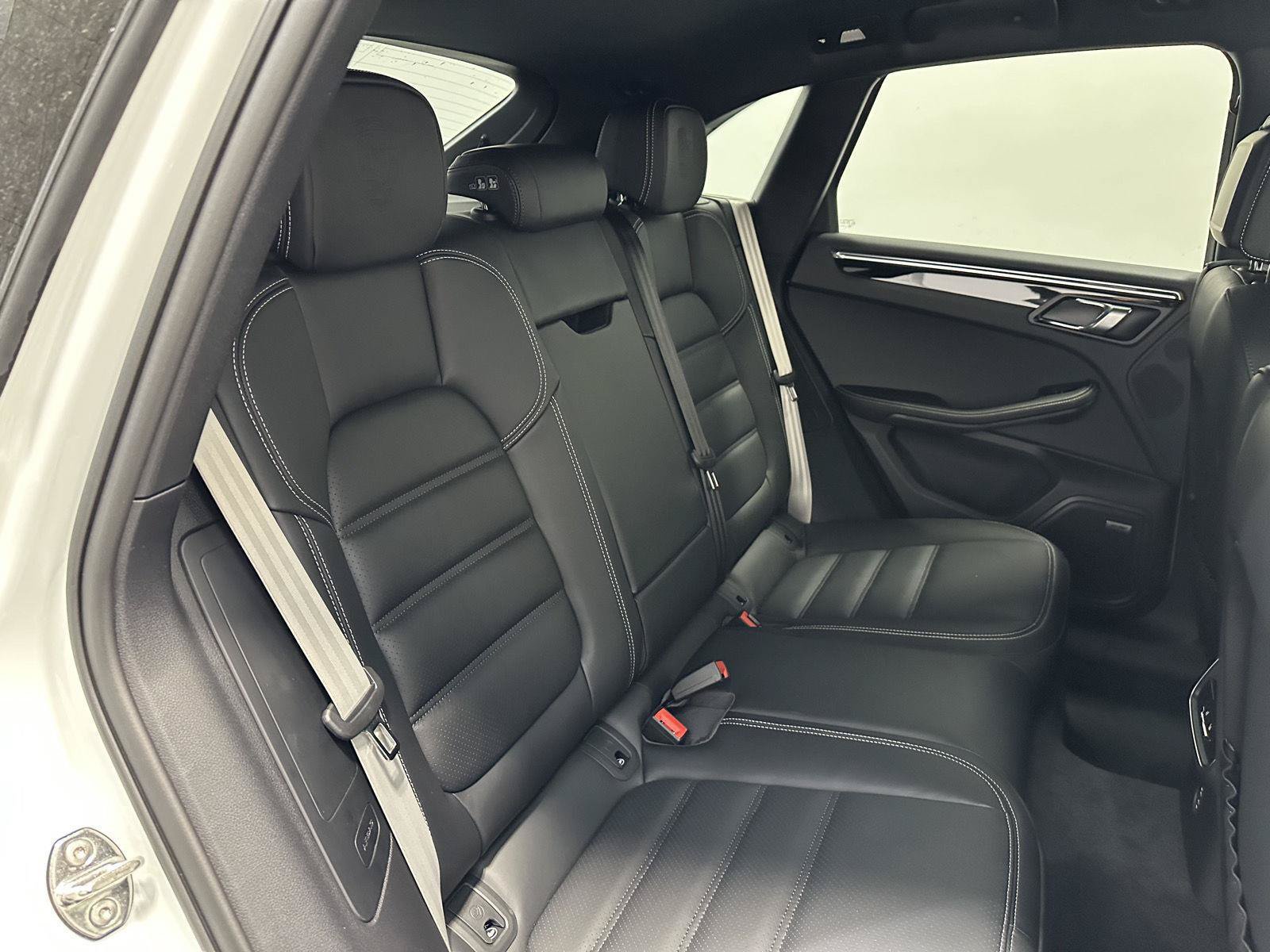 New 2026 Porsche Macan S AWD/4WD image 41
