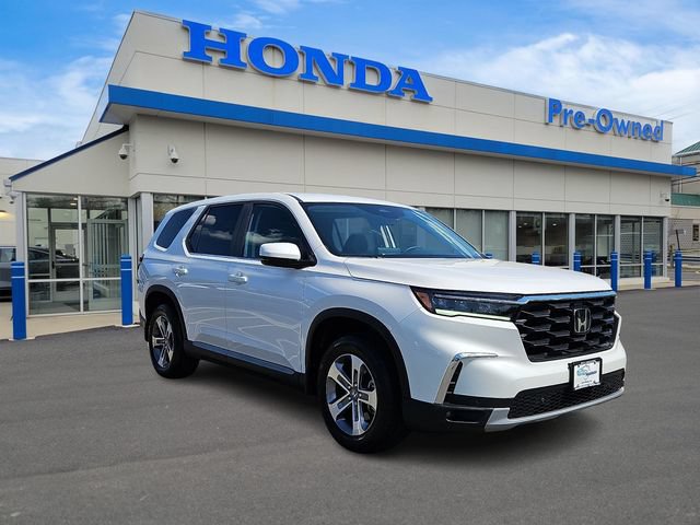 Used 2023 Honda Pilot EX-L image 3