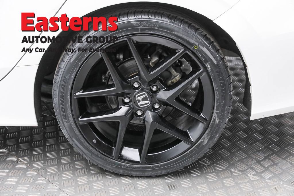 Used 2023 Honda Civic Sport image 8