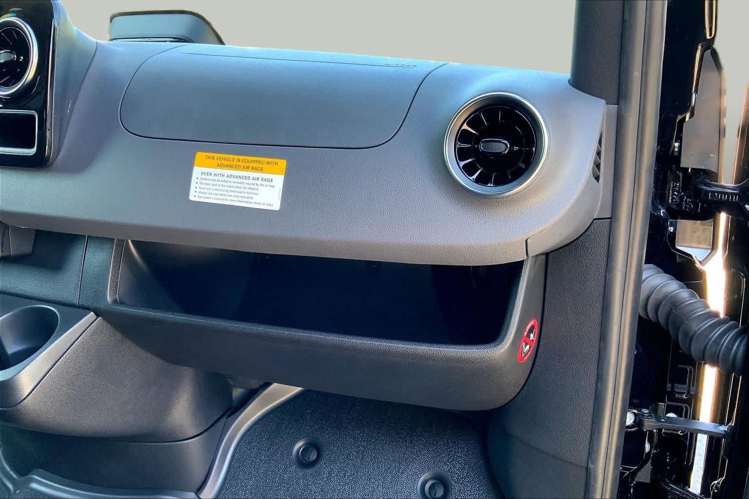 New 2026 Mercedes-Benz Sprinter 2500 image 10