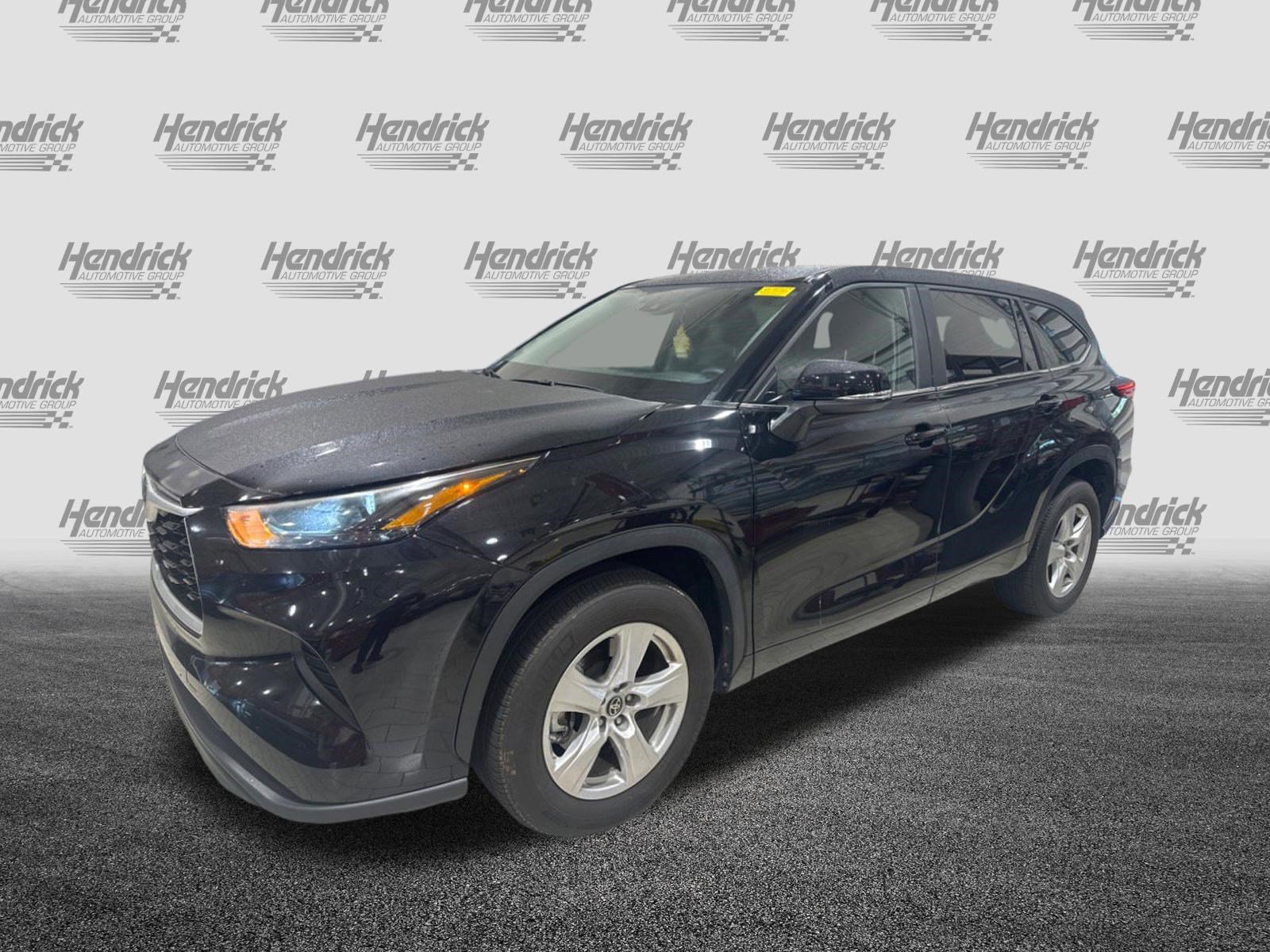 Used 2023 Toyota Highlander L FWD image 49