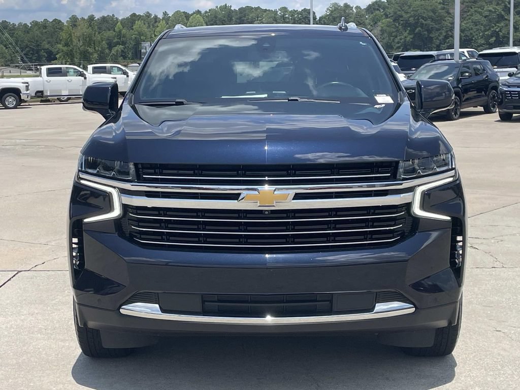Certified 2022 Chevrolet Tahoe LT w/ Luxury Package AWD/4WD image 6