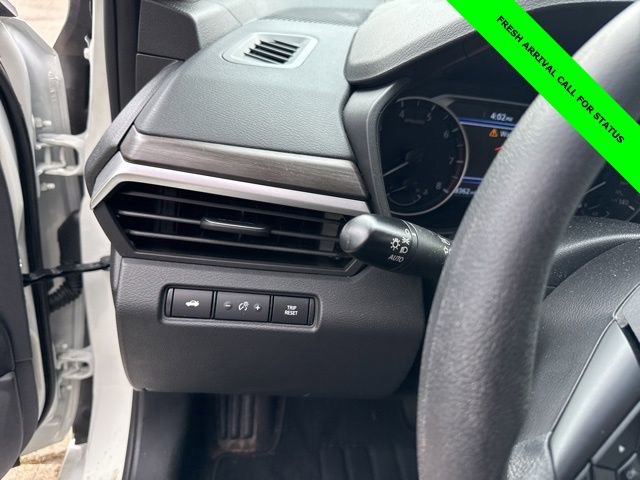 Used 2025 Nissan Altima 2.5 SV w/ SV Special Edition Package FWD image 15