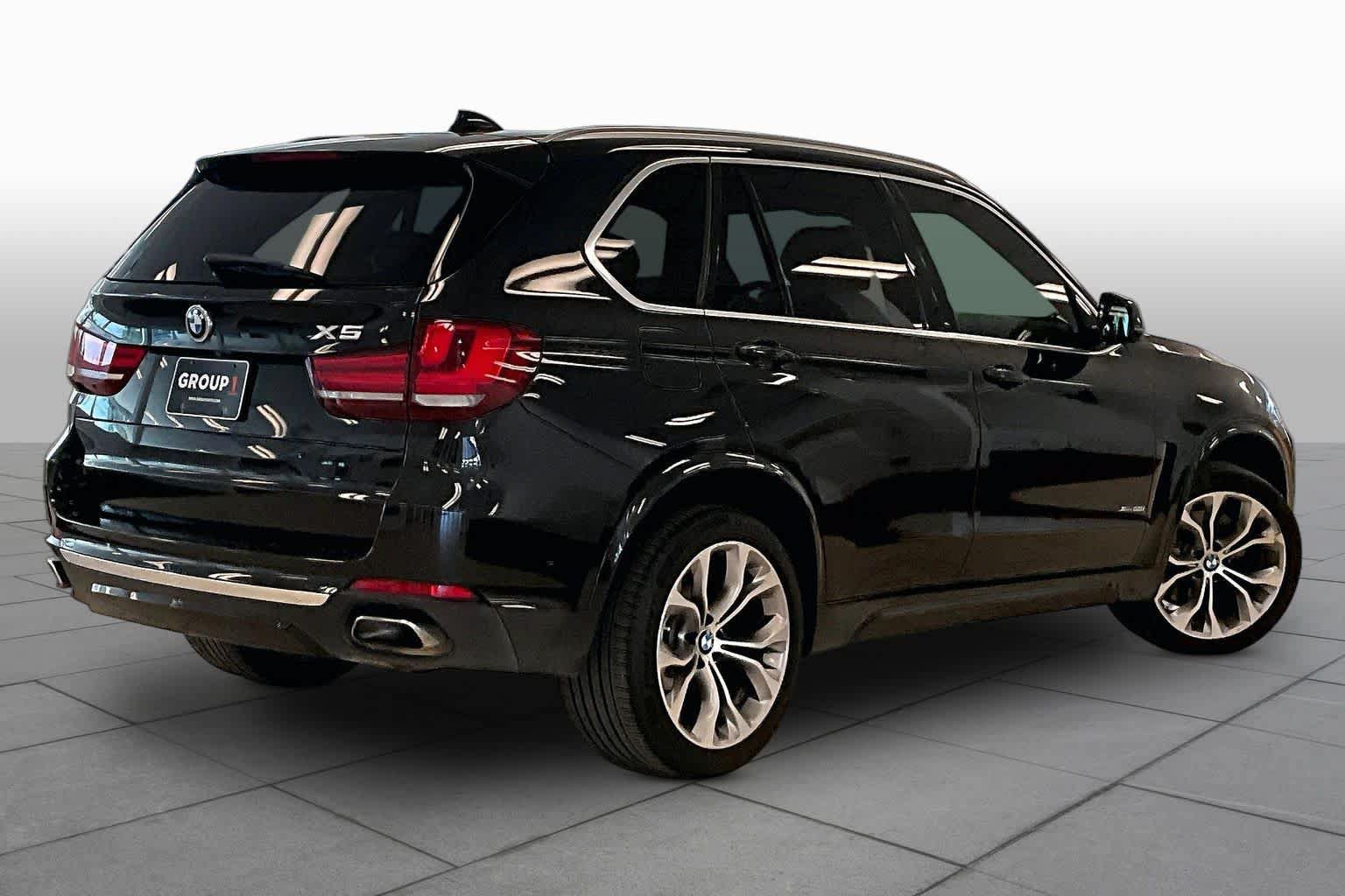 Used 2017 BMW X5 xDrive50i AWD/4WD image 11