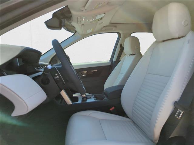 New 2024 Land Rover Discovery Sport S image 9