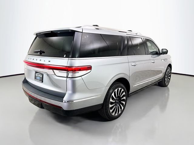 Used 2024 Lincoln Navigator L Black Label image 7