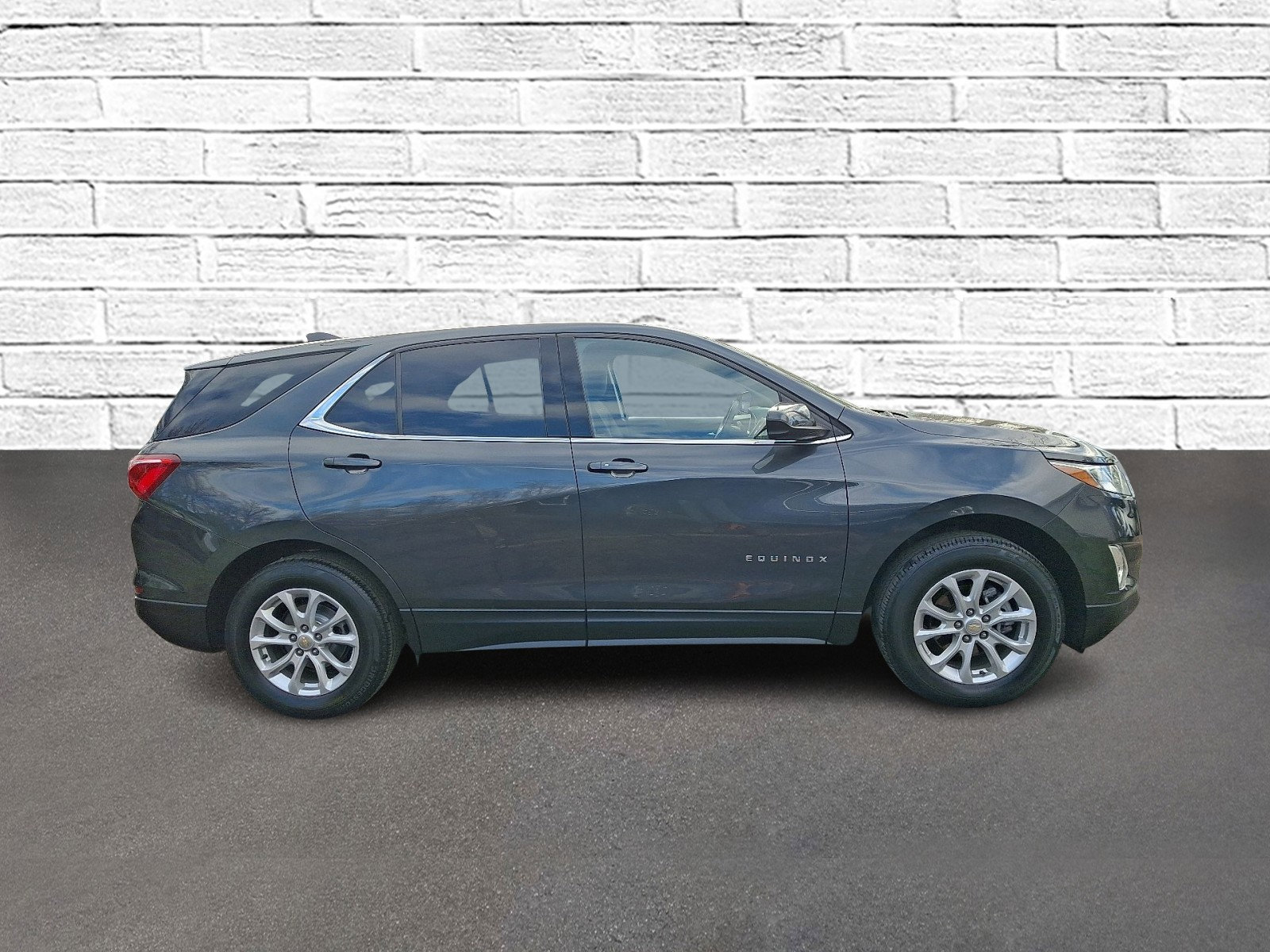 Used 2020 Chevrolet Equinox LT image 8