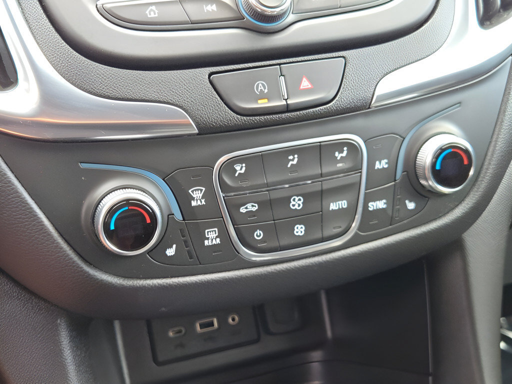 Certified 2022 Chevrolet Equinox LT FWD image 32