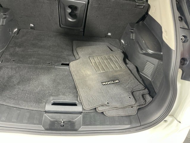 Used 2018 Nissan Rogue SV image 26