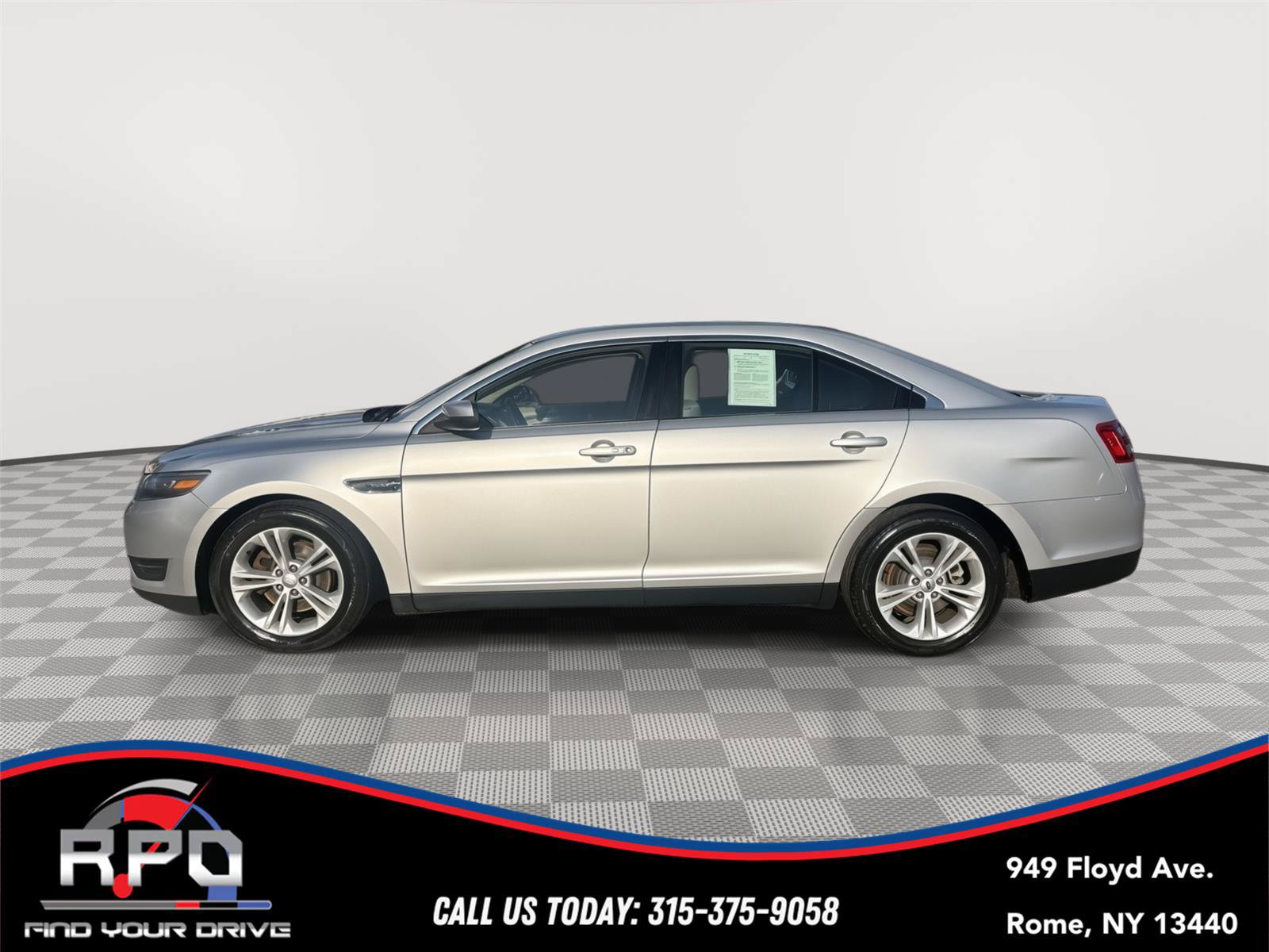 Used 2015 Ford Taurus SEL w/ Equipment Group 201A AWD/4WD image 2